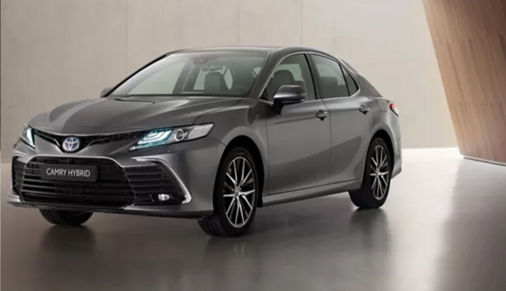 Toyota Camry e çılgın zam geldi! Kasım ayı fiyatları cep yakıyor! İşte Toyota Camry 22 Kasım 2022 fiyat listesi