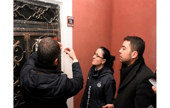 Gümüşhane'de inşaat temelindeki göçük nedeniyle 2 bina boşaltıldı!