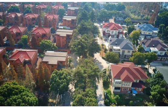 İhya olan en zengin köye gelen herkese villa veriliyor!