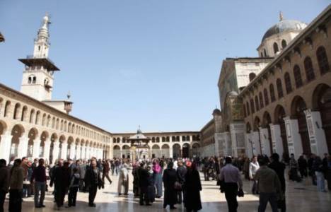 inanç turizmi için kaç kişi seyahat ediyor