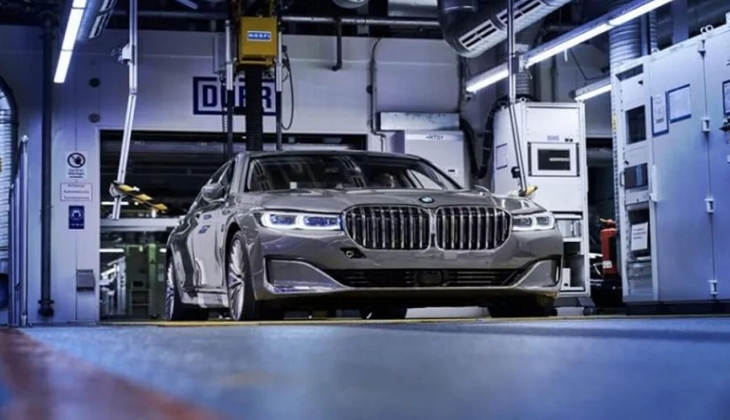 Hız delisi BMW i7 nin özellikleri ve fiyatı nedir? İşte amiral gemisi BMW İ7 2023 07 Şubat fiyat listesi 
