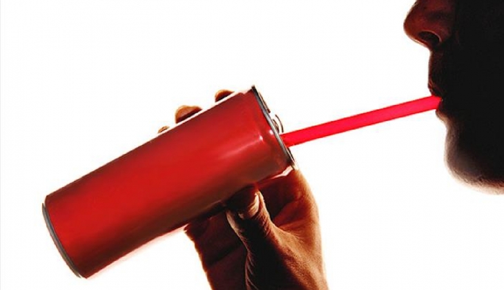 Kola ve gazlı içeceklere üçüncü zam... 2.5 litre kola 45 TL oldu