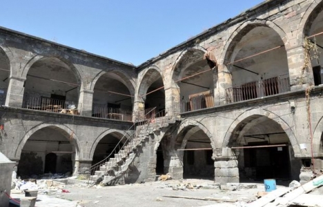 Kayseri'deki 300 yıllık Vezirhan restore edilecek!