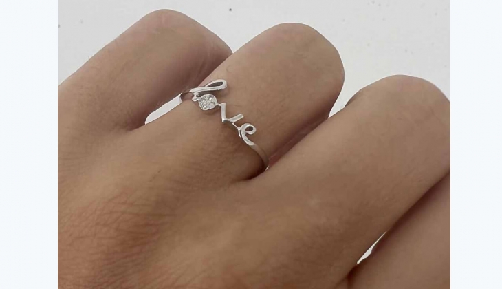 Yeni yıla özel tüm pırlantalarda yüzde 70 indirim! Son 4 gün sakın kaçırmayın! 27 Aralık 2022 Lal pırlanta fiyat listesi