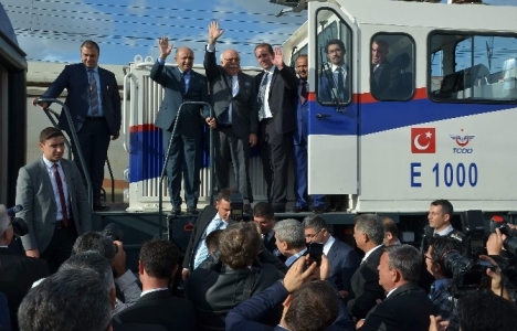 Milli elektrikli lokomotif raylarda!