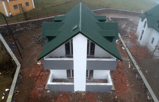 Trabzon Kayabaşı Yaylası nda Haç Sembollü yapı tartışması!