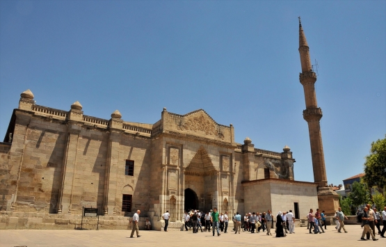 Türkiye de mimarisiyle öne çıkan camiler!