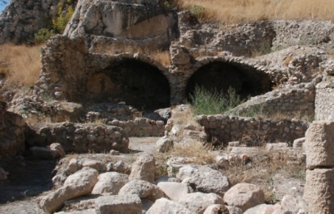 Tokat Kalesi'nin surları restore edilecek!