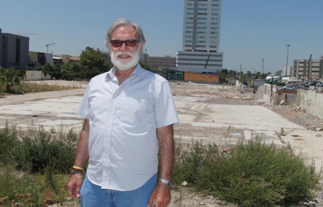 Refik Soyer silüeti bozmayacak müteahhit arıyor!