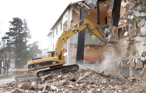 Şile Kent Meydanı için yapılan yıkımlar tamamlandı!