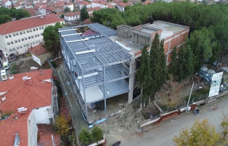 Manisa Selendi Gençlik Merkezi yükseliyor!