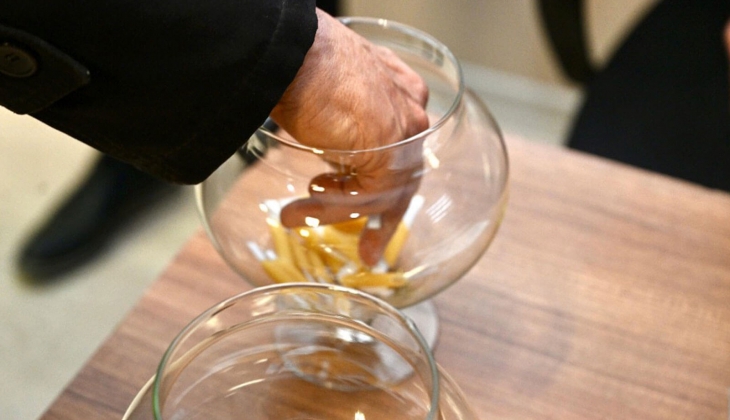 Gaziosmanpaşa GOPAŞ Merkez Evleri'nde kura heyecanı!