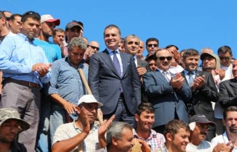 Ömer Çelik, Magarsus Antik Kenti'ndeki kazı çalışmalarını yerinde inceledi!