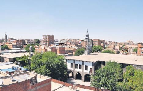 Diyarbakır'da Ermeni Vakfı'na ait 17 taşınmaz iade edildi!