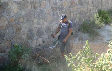 Dikili'de her adımda temizlik seferberliği başladı!