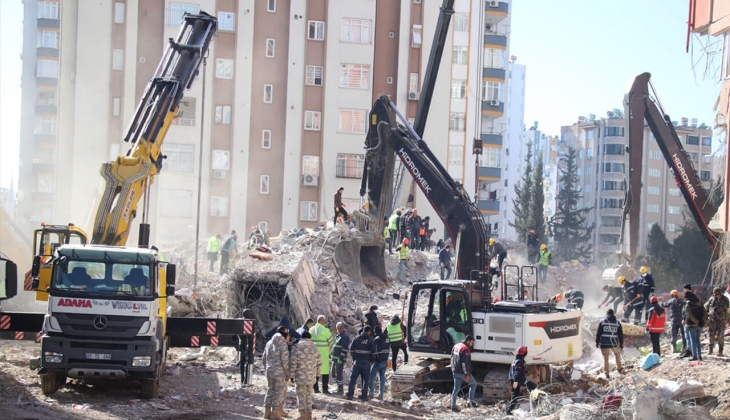 İstanbul için kırmızı alarm! Deprem profesörü Görür, İstanbul depremi için tarih verdi!