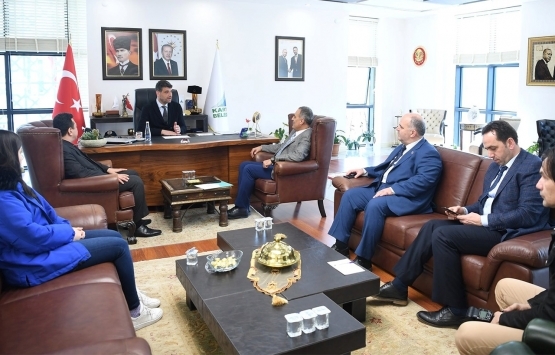 Kartepe Kent Meydanı na kütüphane yapılıyor!