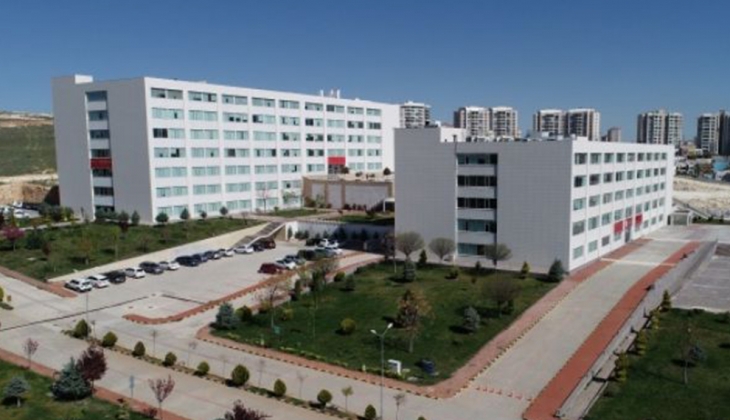 Üniversite ye personel alımları başladı! İşte kamuya lise, önlisans, lisans mezunları için aranan şartlar