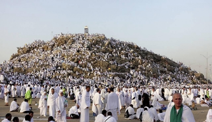 Hacı adayları dikkat! Hac kontenjanları açıklandı! Peki bu sene kaç kişi hacca gidecek?