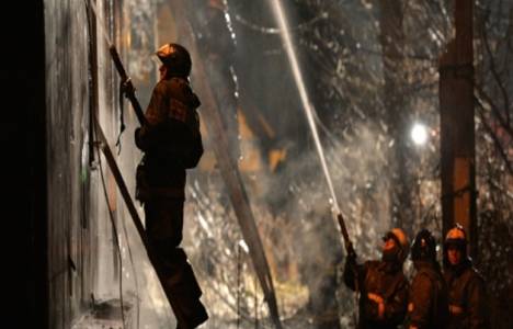 Kanada'danın Ontario eyaletindeki bir çiftlikte yangın çıktı!