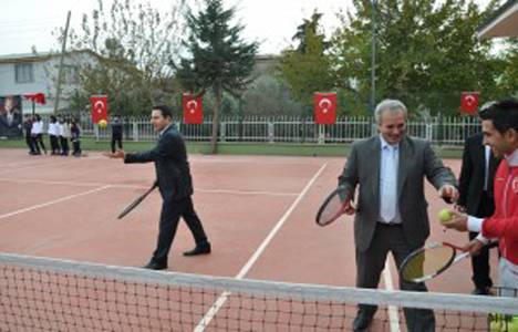 Kozan'da tenis kortu ve spor kompleksinin açılışı yapıldı!