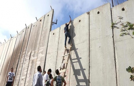 İsrail'den Filistin'e 42 kilometrelik duvar!