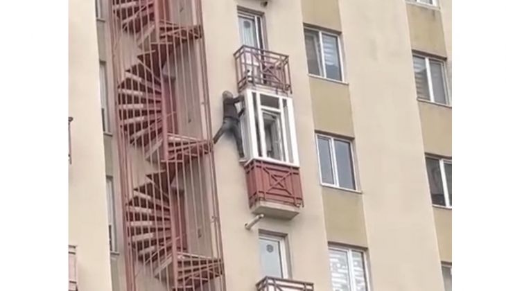 Kağıthane de, 8 katlı bir apartmandaki vurdumduymazlık yürekleri ağıza getirdi!