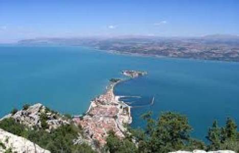 Eğirdir Gölü elektrikli gezi teknesiyle tanıtılacak!