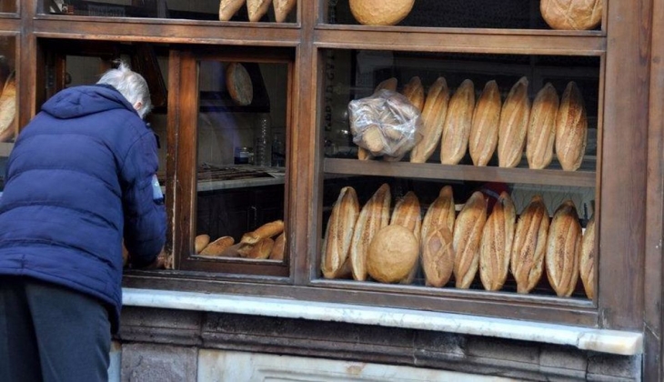 O ilde hem ekmek zamlandı hem de gramajı düştü!