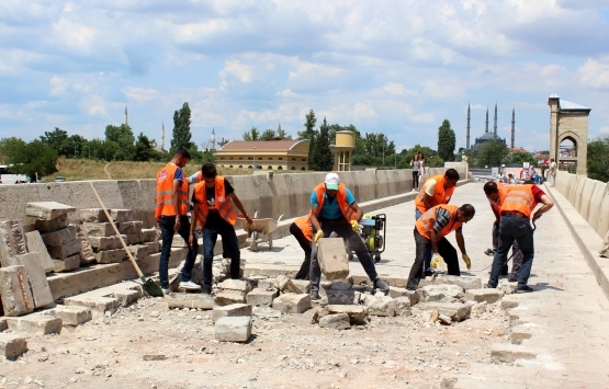 Tarihi Tunca Köprüsü yeniden inşa edilecek!