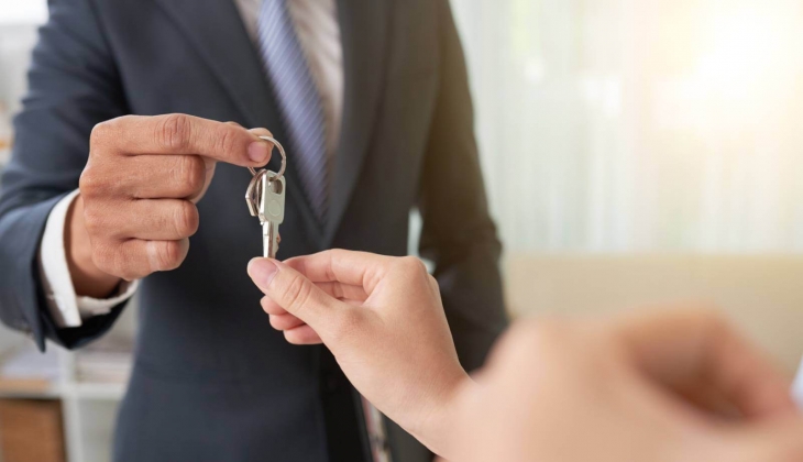 Ünlü analistten konut yatırımcılarına çağrı: Alacağın konut oturacağın konut olmak zorunda değil!