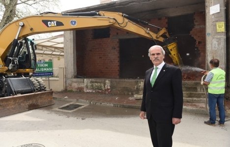 Yıldırım Eski Cami çevresinde yıkımlar başladı!