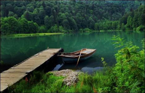 Borçka Karagöl turizme kazandırılacak!