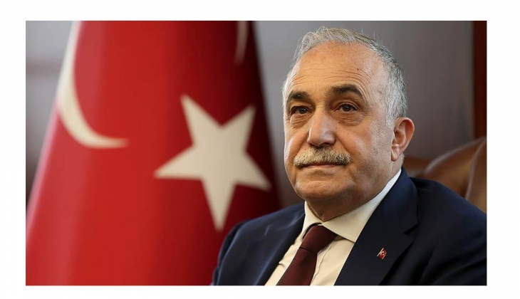 Ahmet Eşref Fakıbaba dan çarpıcı öneri: TOKİ arsa satmasın, satarsa kooperatiflere satsın! 