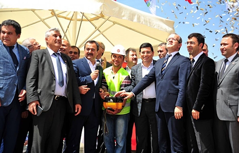 Ahatlı'da ikinci Ağız ve Diş Hastanesi'nin temeli atıldı!