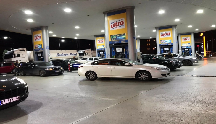 Benzine bayram arefesi zammı geliyor! Bir yılda 7 liradan 20 lirayı aşacak