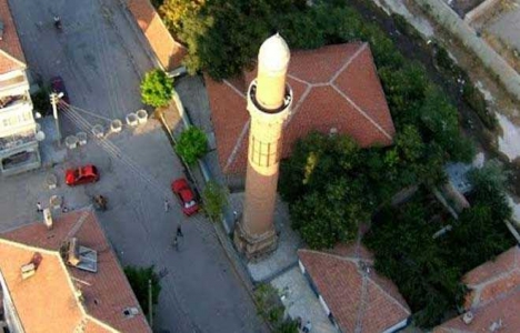 İşte Selçuklu dönemine ait Pisa Kuleleri!