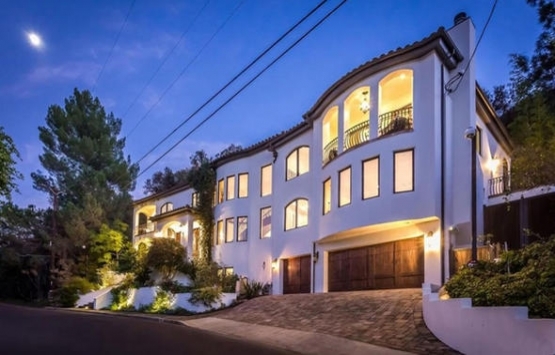 Vanessa Hudgens Los Angeles taki evini 4 milyon dolara satıyor!