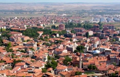 Kütahya'da kimsesiz ve yaşlılar için prefabrik evler yapılacak!