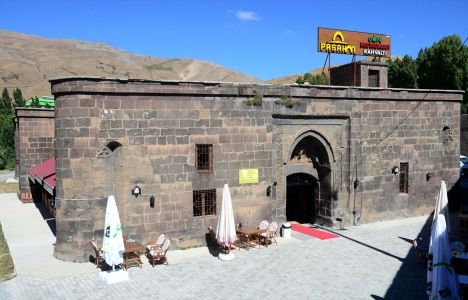 Bitlis Papşen Hanı, restorana dönüştürüldü!