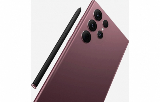 iPhone 13 tanıtımı yeni yapılan Galaxy S22 yi ardında bıraktı!