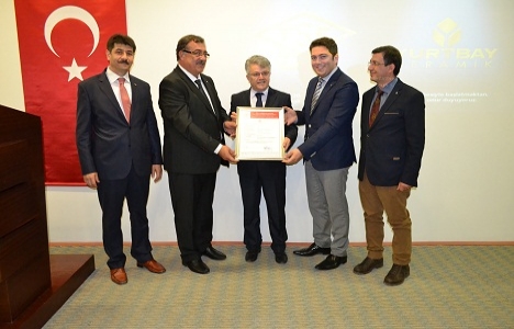 Yurtbay Seramik, TSE Çift Yıldız Belgesi aldı!