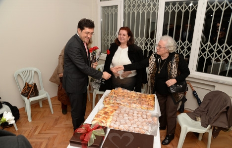 Beşiktaş Belediyesi yangın mağduru ailenin evini yeniledi!