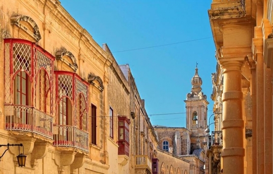 İtalya da 1 Euro dan satılan evlerin şaşırtan gerçeği!