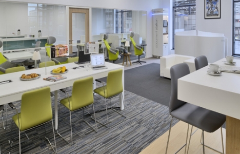 Regus'tan mobilya sektörüne destek!