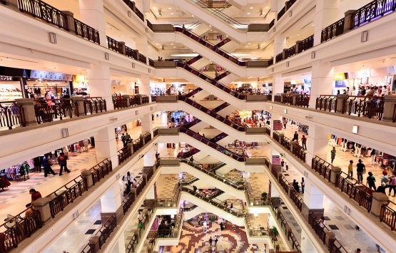 AVM lerde dövizle kira krizi!