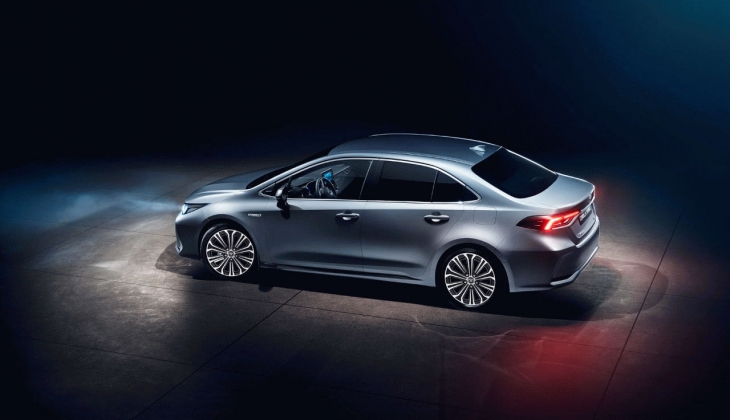 Bu fiyatı görenin gözleri fal taşı gibi açıldı! Toyota ya gelen zam dudak uçuklatan cinsten!