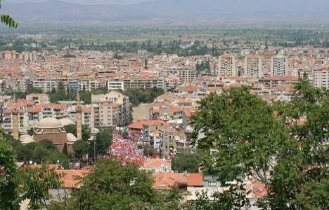 Manisa Salihli'de 10 milyon TL'ye icradan satılık gayrimenkul!