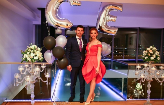  Efe Bezci ile Çağla Baykam sözlendi!