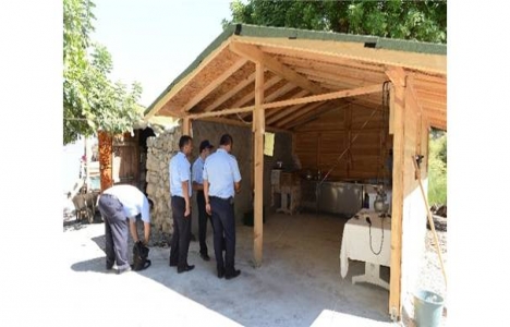 Antalya Ceneviz Koyu'nda kaçak yapılar mühürleniyor!